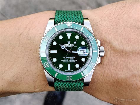 green rolex submariner rubber strap